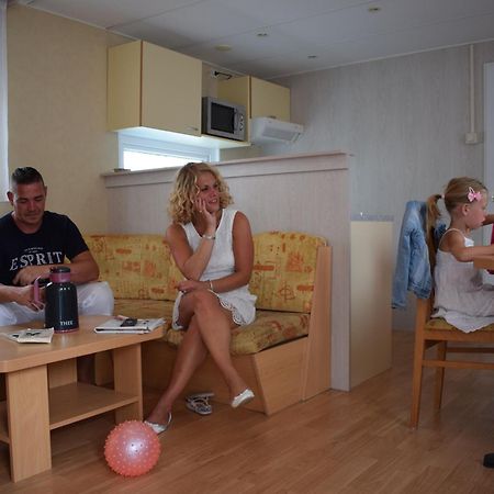 Camping Scheldeoord Baarland Экстерьер фото